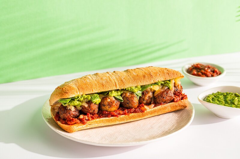 How to Build a Restaurant Portfolio That Attracts Clients?