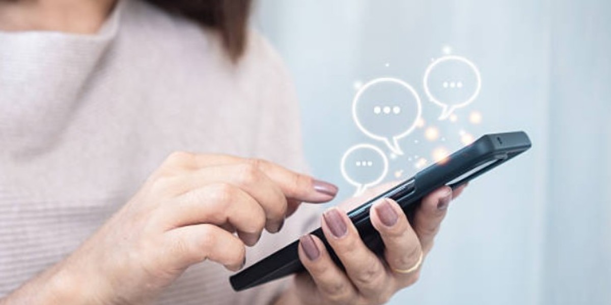 The Psychology of Scrolling: Why Real Estate Imagery Needs a Refresh in 2026