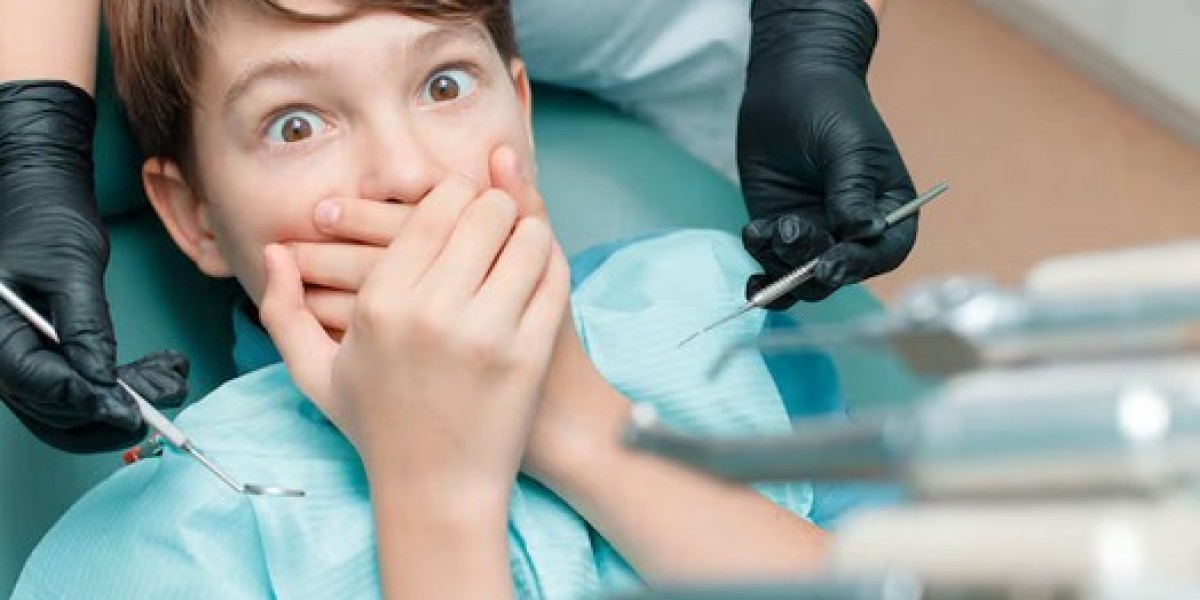 Emergency Dental Care in Glendale, AZ: Urgent Treatments for Bleeding & Severe Pain