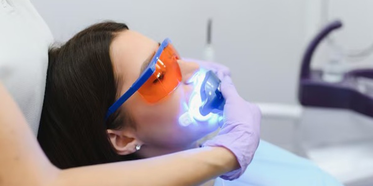 Unveiling the Secrets of Effective Zoom Teeth Whitening